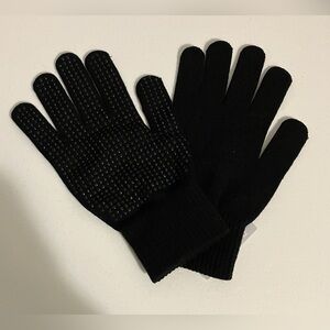 West Loop Black Textured Grip Gloves